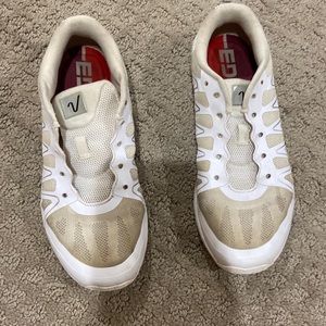 varsity shoes NO LASES